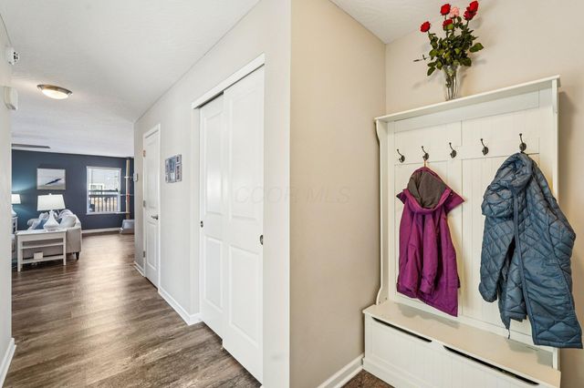 130 Cedar Creek Street, Delaware, OH 43015