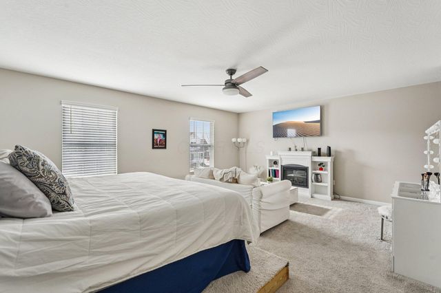 130 Cedar Creek Street, Delaware, OH 43015