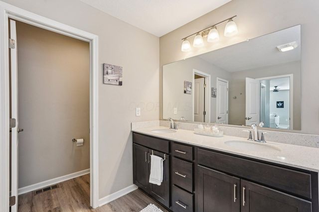 130 Cedar Creek Street, Delaware, OH 43015