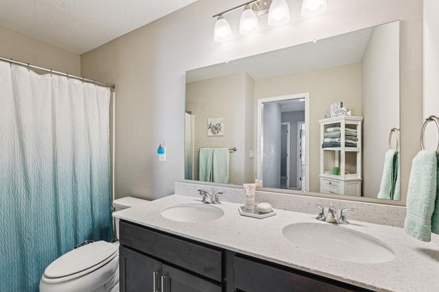 130 Cedar Creek Street, Delaware, OH 43015