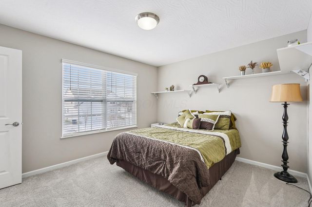 130 Cedar Creek Street, Delaware, OH 43015