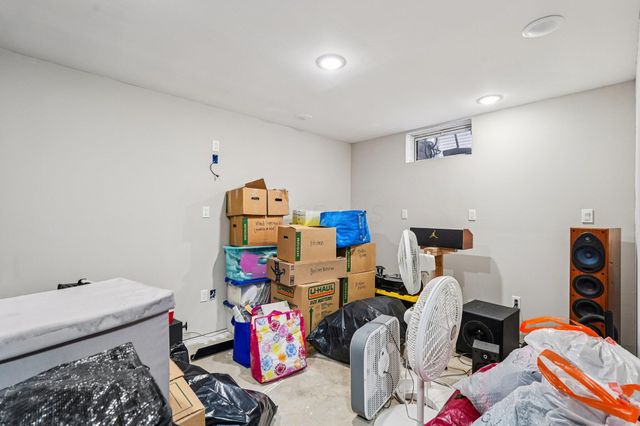 130 Cedar Creek Street, Delaware, OH 43015