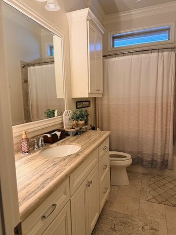 5153 Stonewater Loop, College Station, TX 77845