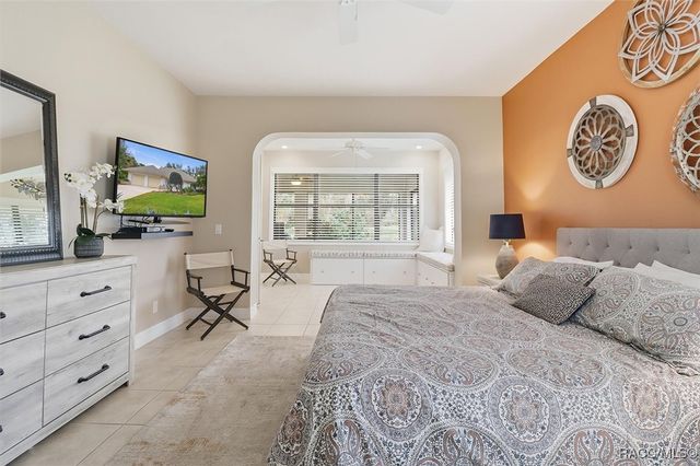 3351 N Hidden Valley Point, Lecanto, FL 34461