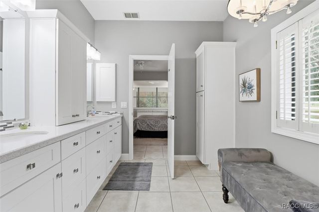 3351 N Hidden Valley Point, Lecanto, FL 34461