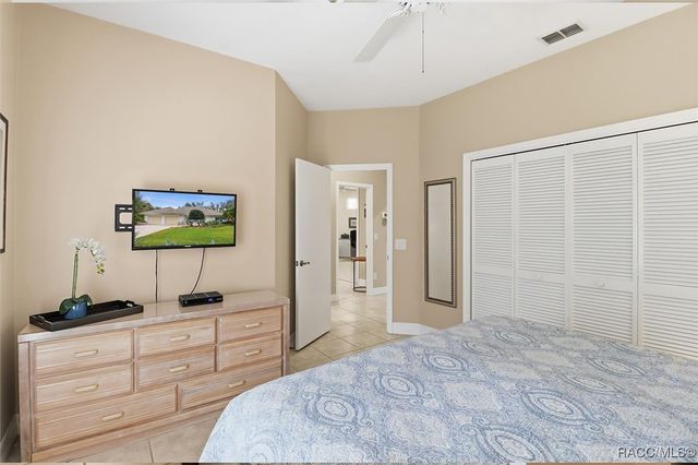 3351 N Hidden Valley Point, Lecanto, FL 34461