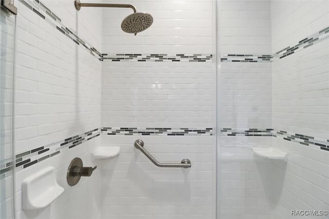 3351 N Hidden Valley Point, Lecanto, FL 34461