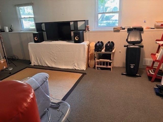 1169 W Elm St Ext, Brockton, MA 02301