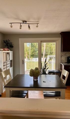1169 W Elm St Ext, Brockton, MA 02301