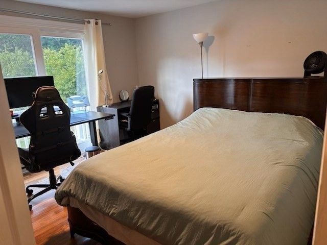 1169 W Elm St Ext, Brockton, MA 02301