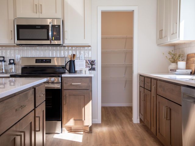 8603 61 Street S, Horace, ND 58047