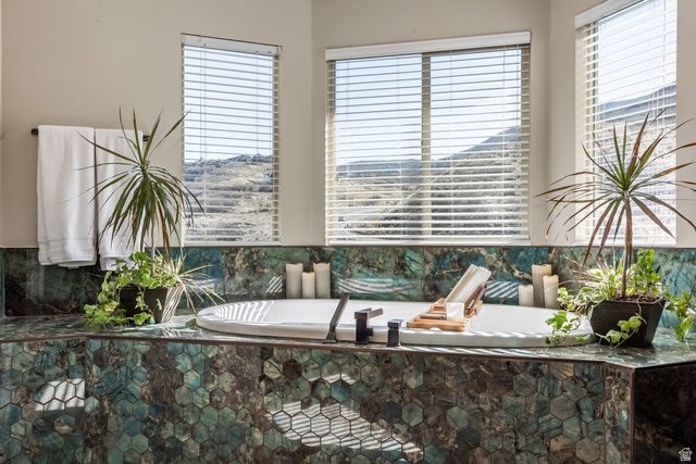 941 BEARTOOTH CIR, Draper, UT 84020