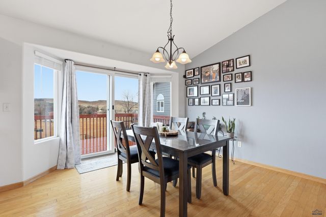 672 EARLEEN ST, Rapid City, SD 57701