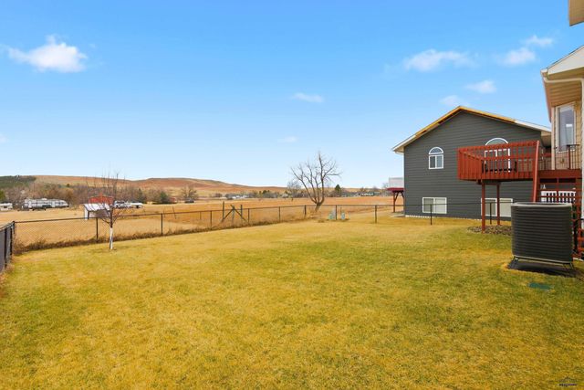 672 EARLEEN ST, Rapid City, SD 57701