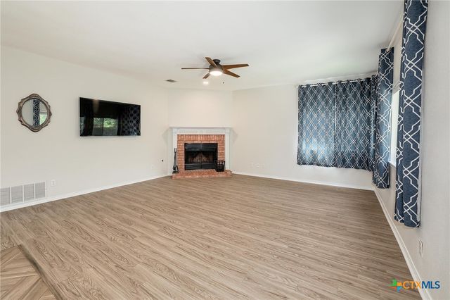 703 Ivy Court, Round Rock, TX 78681