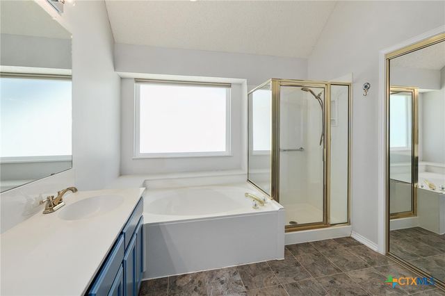 703 Ivy Court, Round Rock, TX 78681