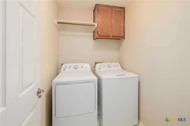 703 Ivy Court, Round Rock, TX 78681