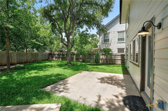 703 Ivy Court, Round Rock, TX 78681