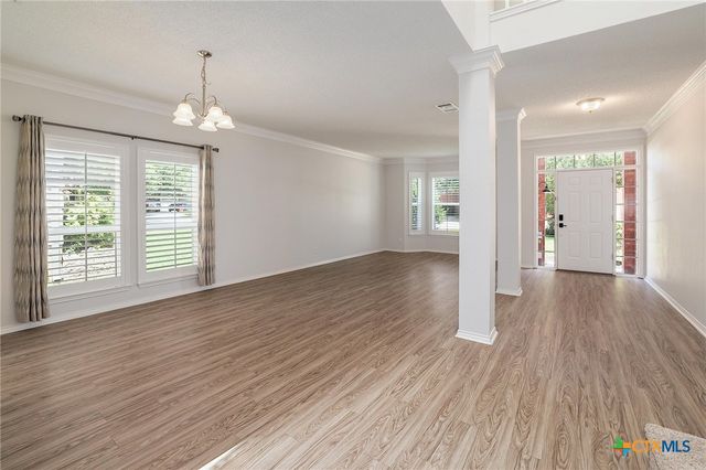 703 Ivy Court, Round Rock, TX 78681