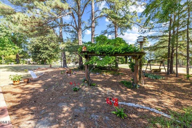 3550 E Garner Road, Clayton, NC 27520