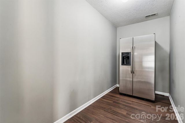5623 Hammermill Drive, Harrisburg, NC 28075