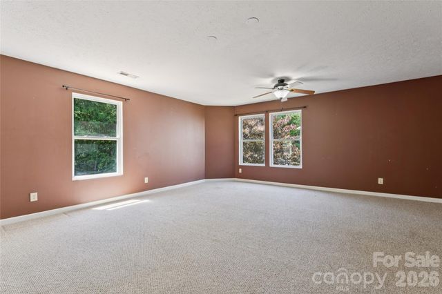 5623 Hammermill Drive, Harrisburg, NC 28075