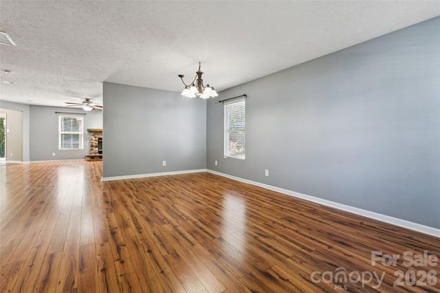 5623 Hammermill Drive, Harrisburg, NC 28075