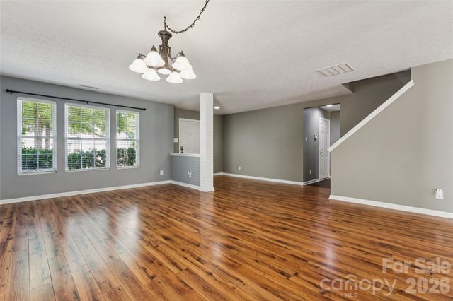 5623 Hammermill Drive, Harrisburg, NC 28075