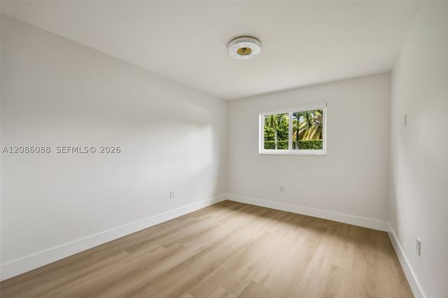 13240 SW 70th Ave, Pinecrest, FL 33156