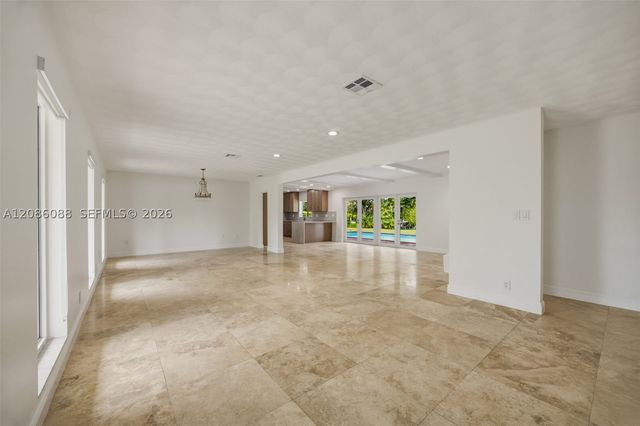 13240 SW 70th Ave, Pinecrest, FL 33156