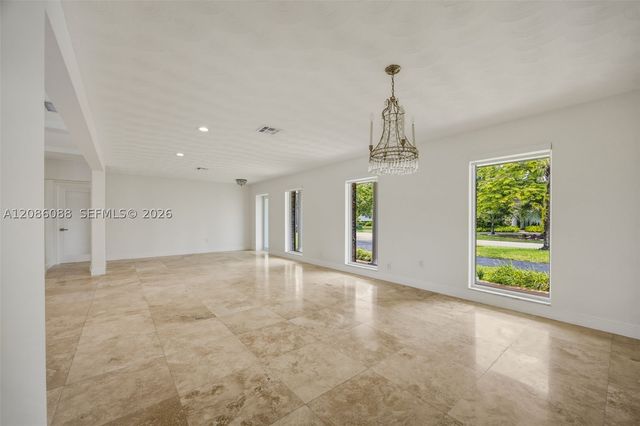 13240 SW 70th Ave, Pinecrest, FL 33156