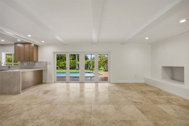 13240 SW 70th Ave, Pinecrest, FL 33156