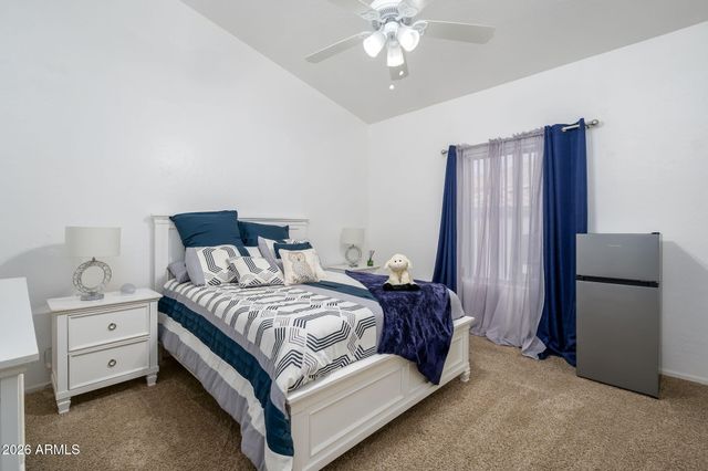 1913 W ASPEN Avenue, Gilbert, AZ 85233