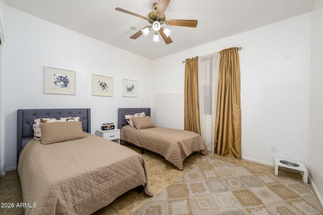 1913 W ASPEN Avenue, Gilbert, AZ 85233