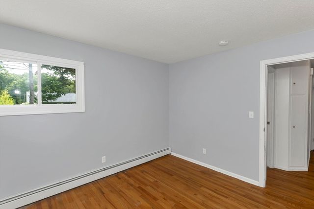 155 Old Farm Rd, Springfield, MA 01119