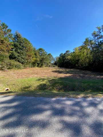 118 Engman Avenue, Bay Saint Louis, MS 39520