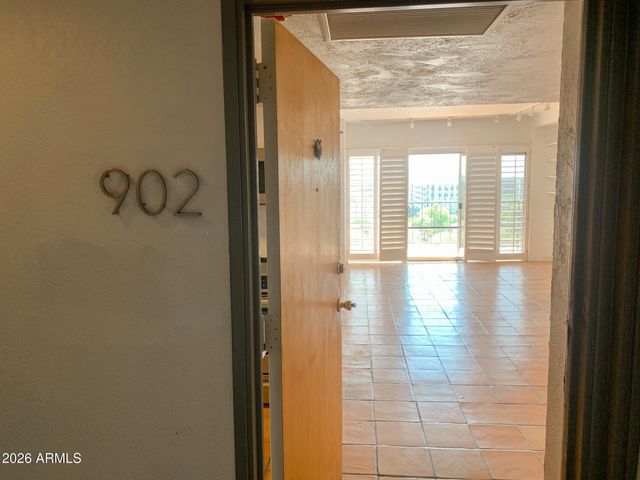 805 N 4TH Avenue N 902, Phoenix, AZ 85003