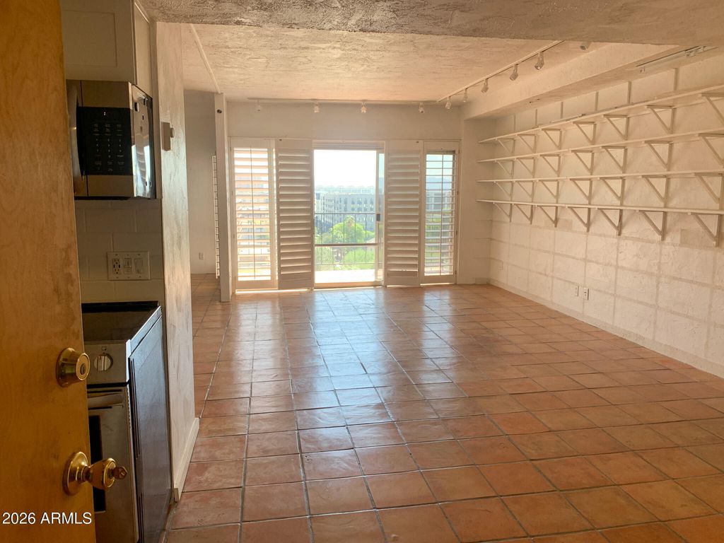 805 N 4TH Avenue N 902, Phoenix, AZ 85003