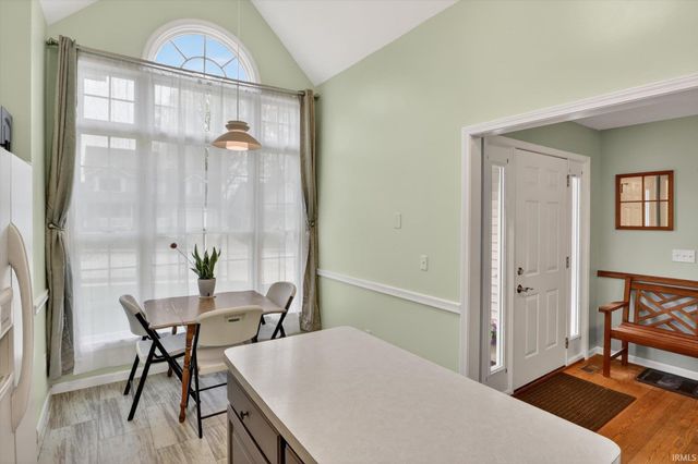 3221 W Wild Cherry Ridge, Mishawaka, IN 46544