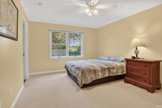 3221 W Wild Cherry Ridge, Mishawaka, IN 46544