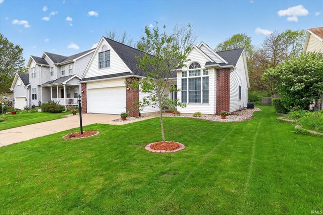 3221 W Wild Cherry Ridge, Mishawaka, IN 46544