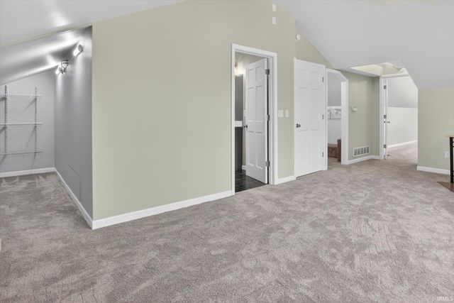 3221 W Wild Cherry Ridge, Mishawaka, IN 46544