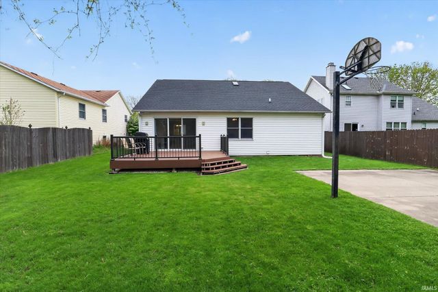 3221 W Wild Cherry Ridge, Mishawaka, IN 46544