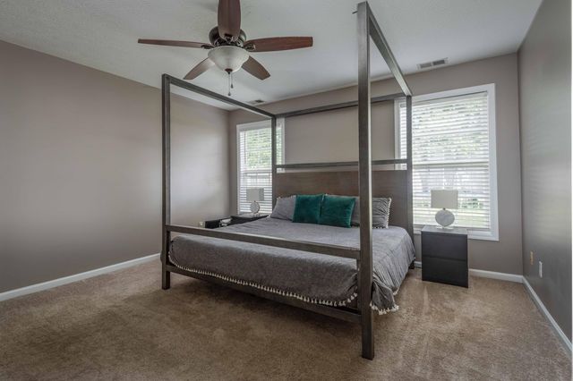 104 Cottage Garden Lane, Midway, KY 40347