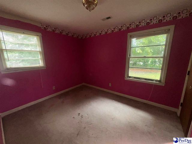 901 Franklin Dr, Pamplico, SC 29583