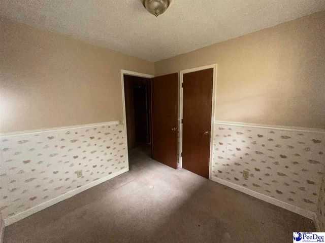 901 Franklin Dr, Pamplico, SC 29583