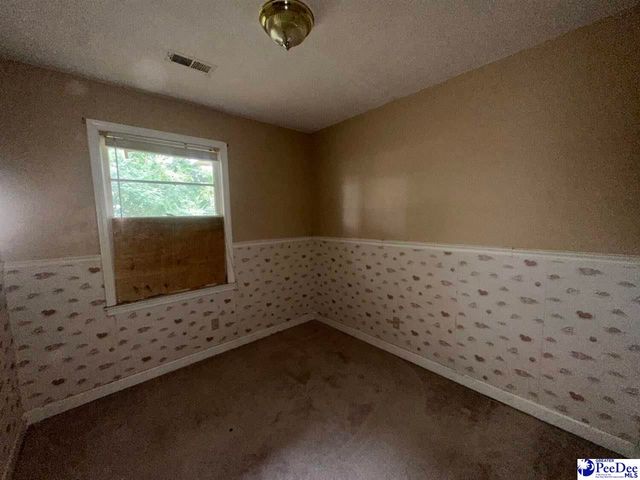 901 Franklin Dr, Pamplico, SC 29583