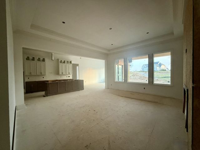 5705 Nola Dr, Arrington, TN 37014