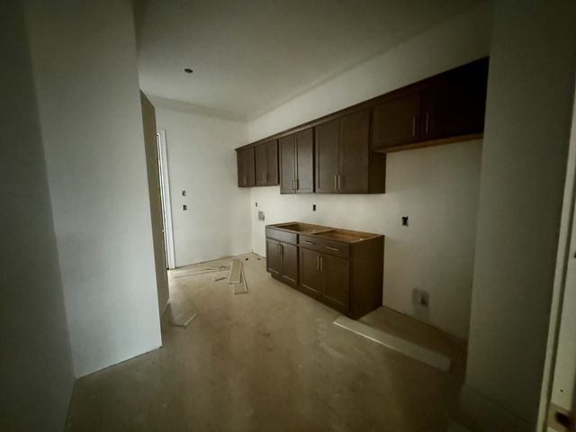 5705 Nola Dr, Arrington, TN 37014