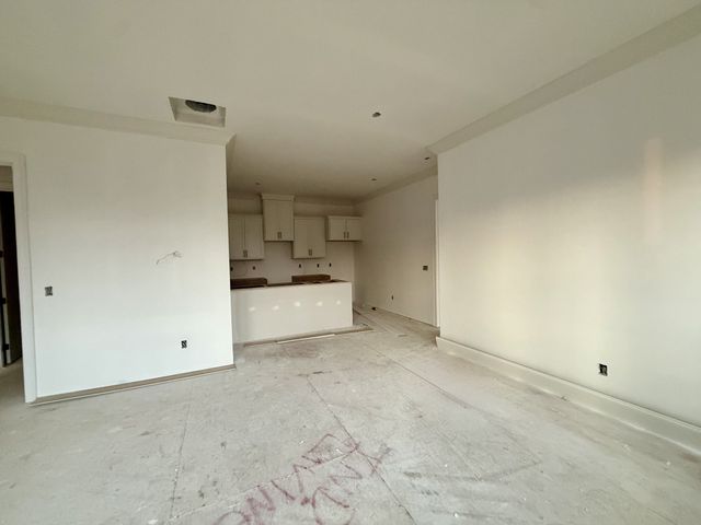 5705 Nola Dr, Arrington, TN 37014